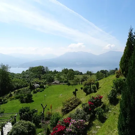 Casa Al Campanile Terrace, Leonardoshome Trarego