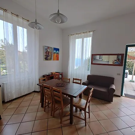 Casa Al Campanile Terrace, Leonardoshome Apartmán Trarego