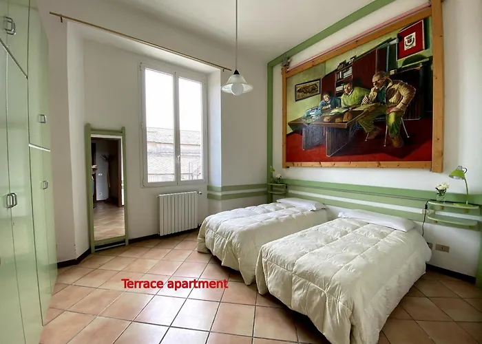 Casa Al Campanile Terrace, Leonardoshome *