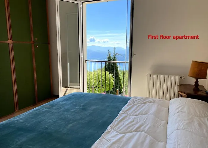 Casa Al Campanile Terrace, Leonardoshome Apartament Trarego