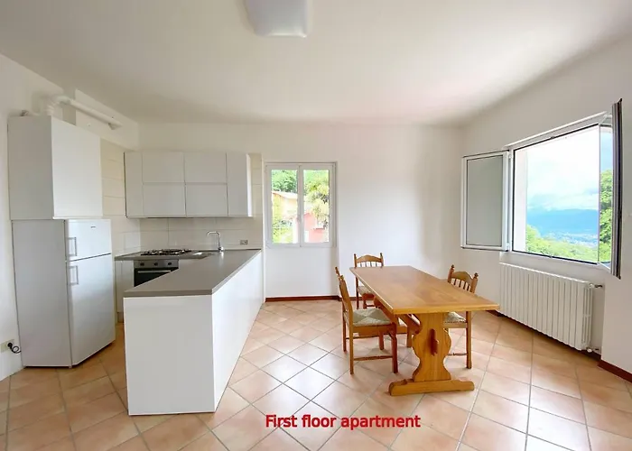 Casa Al Campanile Terrace, Leonardoshome * Trarego